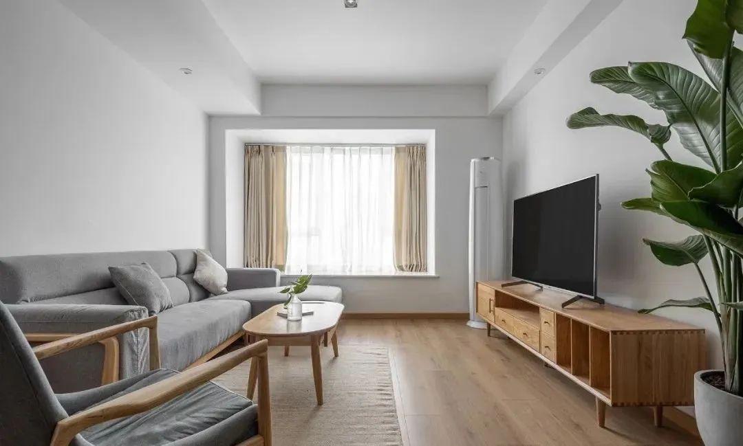 95㎡原木三居室,自然休闲风的设计解读-1