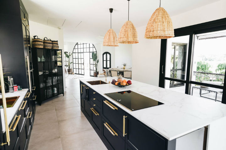 西班牙传统别墅改造成民族斯堪的纳维亚风梦想家园丨Zoco Home-15