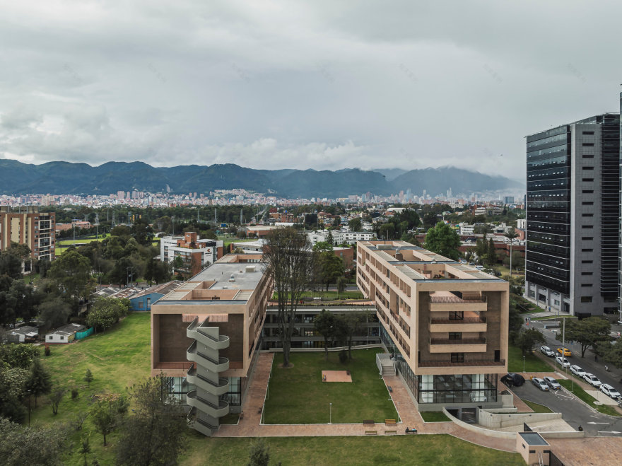 El Camino: Housing Complex for Older Adults and Formerly Unhoused People / FP Arquitectura-30