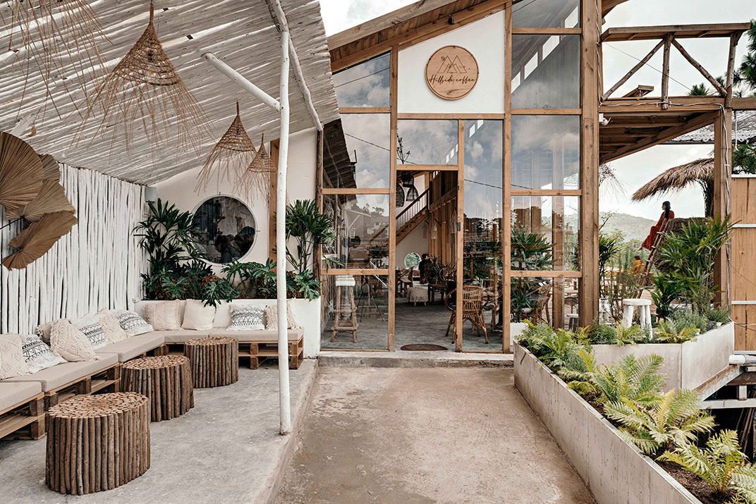 自然的乡村风格作为主题空间酒吧,越南 | Designed by Ksoul Studio - 酒吧餐厅 - 餐厅LOGO-VI空间设计-全球餐饮研究所-1