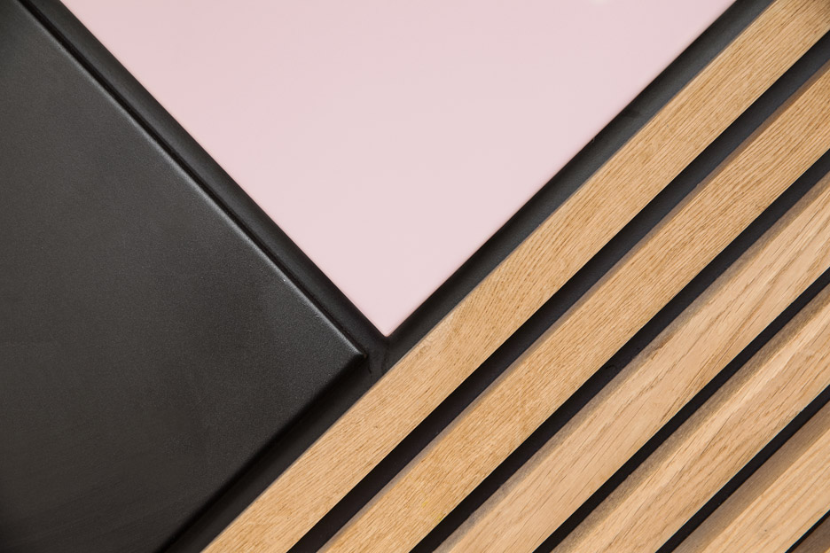 阿姆斯特丹绿意盎然的标准果汁店-11