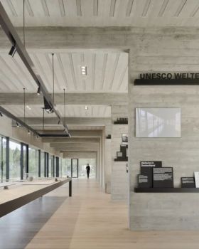 德国贝尔瑙工会学校游客中心丨Steimle Architekten