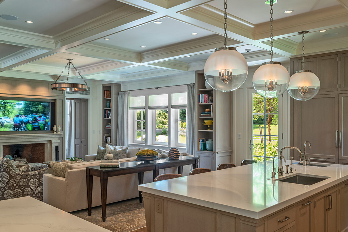 Traditional New England Stone Mansion Built for Generations-11