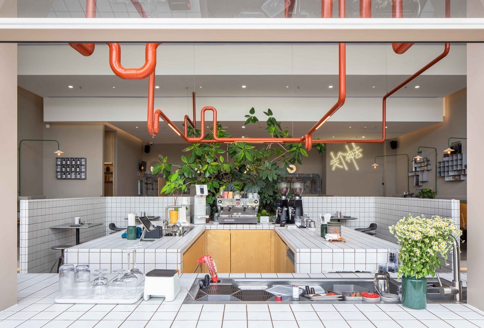 梦幻漫游,上海虹桥万象城走神 2.0 早午餐餐厅设计-11