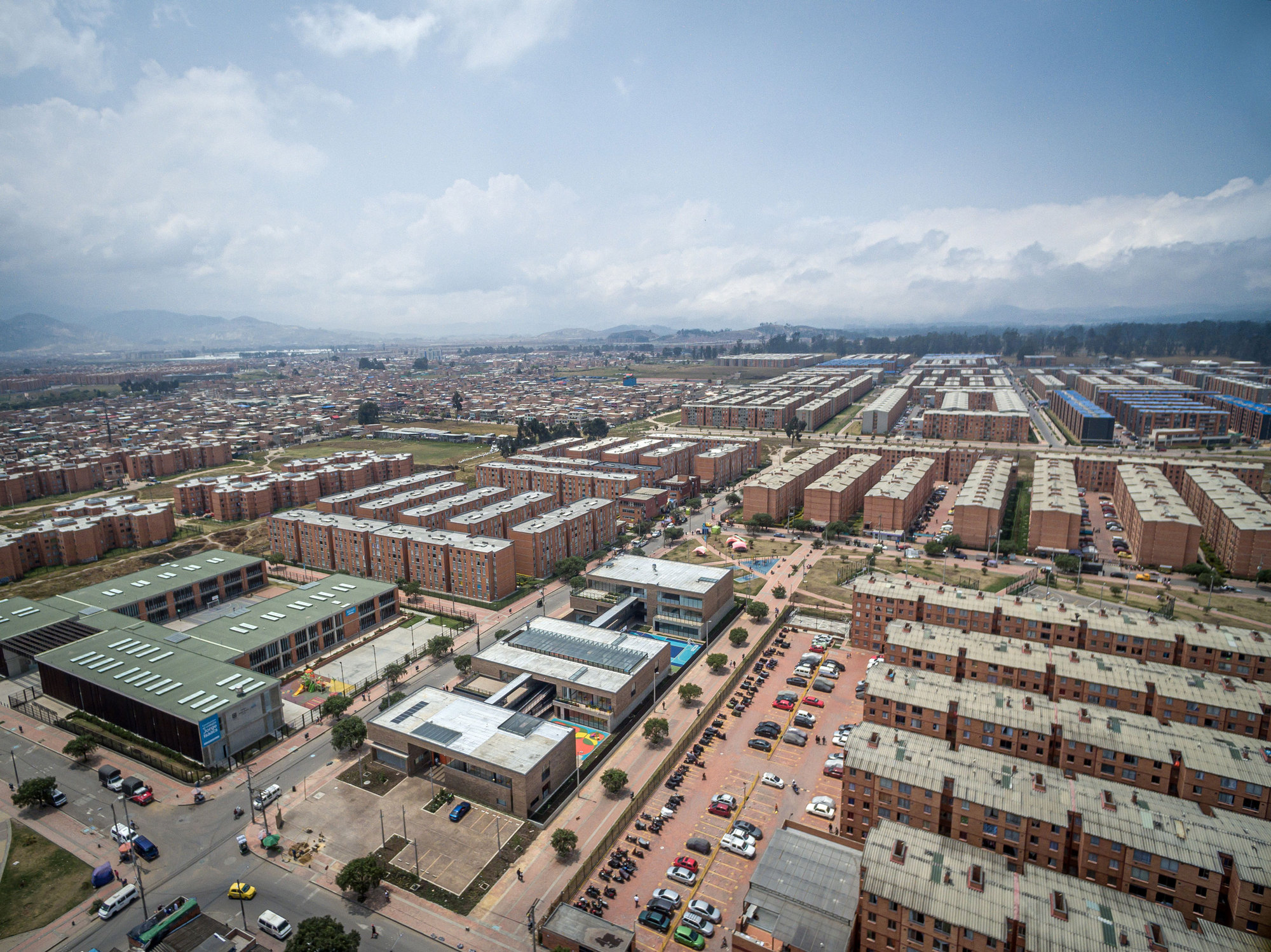 博萨的“El Recreo”幼儿园 · 城市教育中心的新星-25