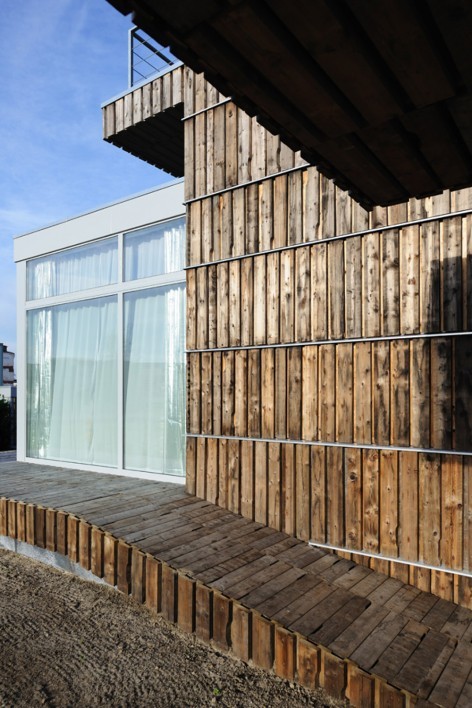 循环再利用的荷兰 Welpeloo 别墅-24