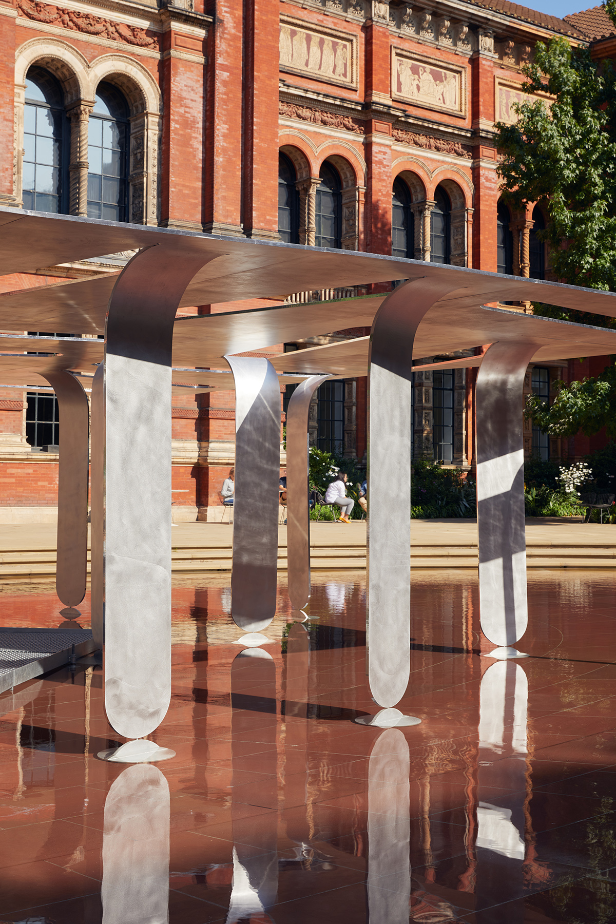 英国“森林与天空之间”互动装置丨英国伦敦丨Nebbia Works-19