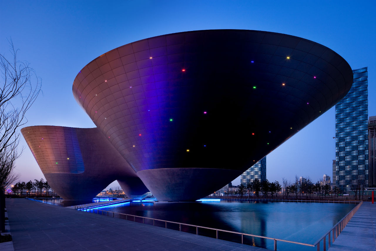 Architecture of the 21st Century | ออกแบบ ตกแต่งภายใน by Bareo&Isyss-3