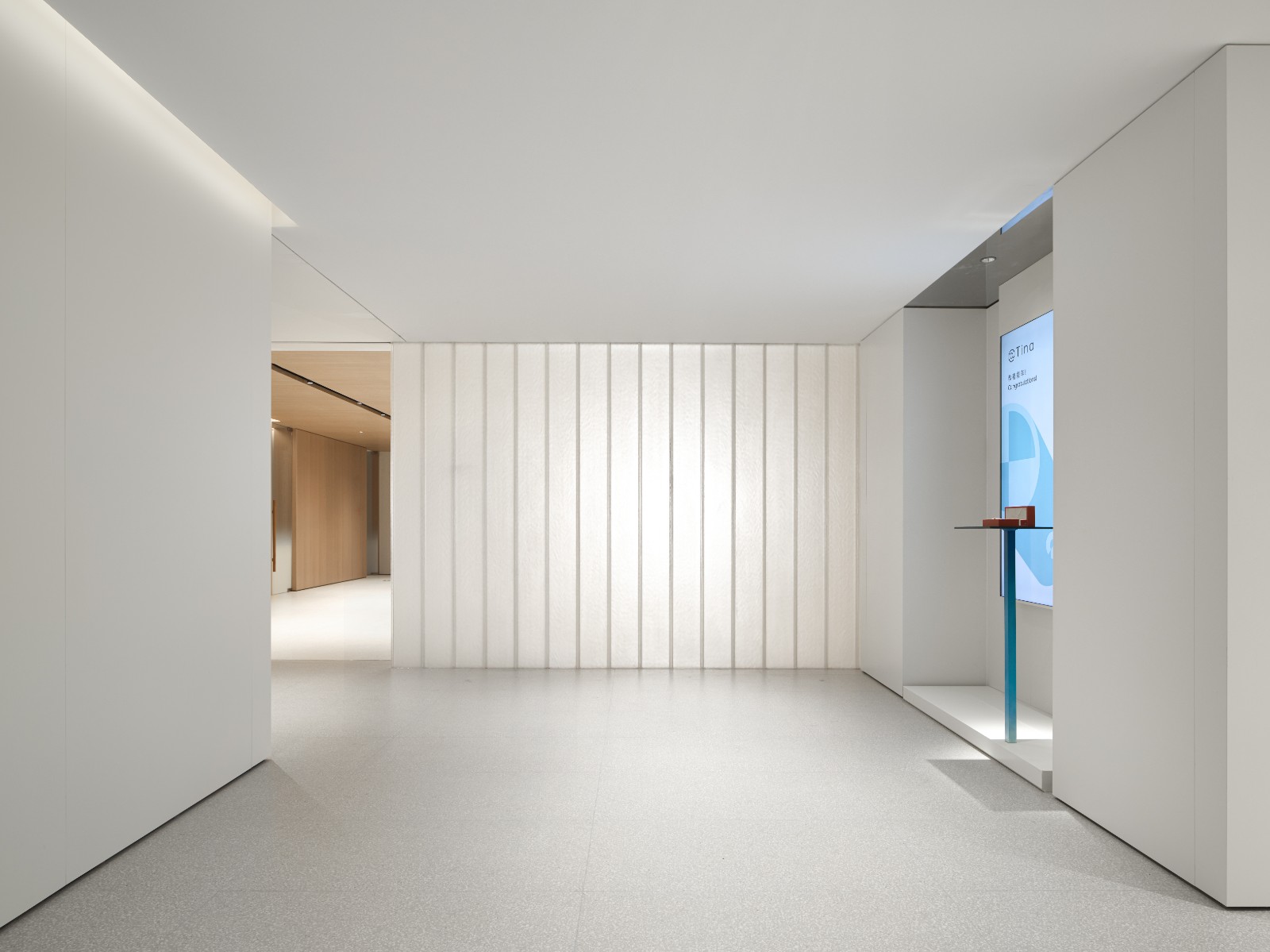 蔚来长沙交付中心丨中国长沙丨泊赫设计-23