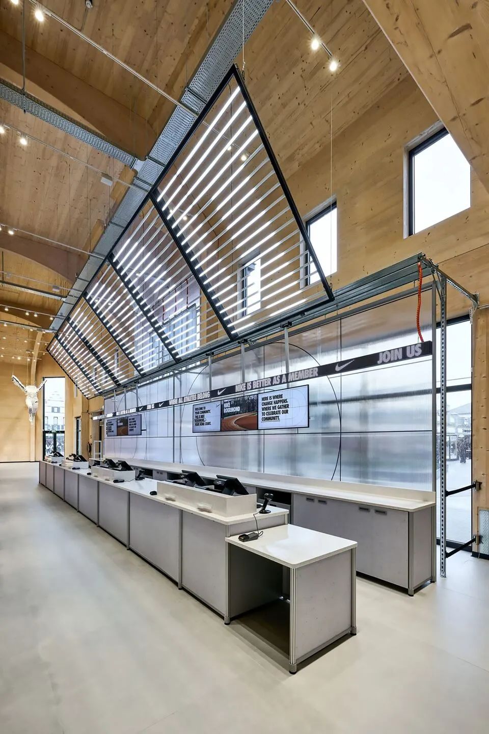 欧洲最大耐克门店丨荷兰丨Kern Architects-12