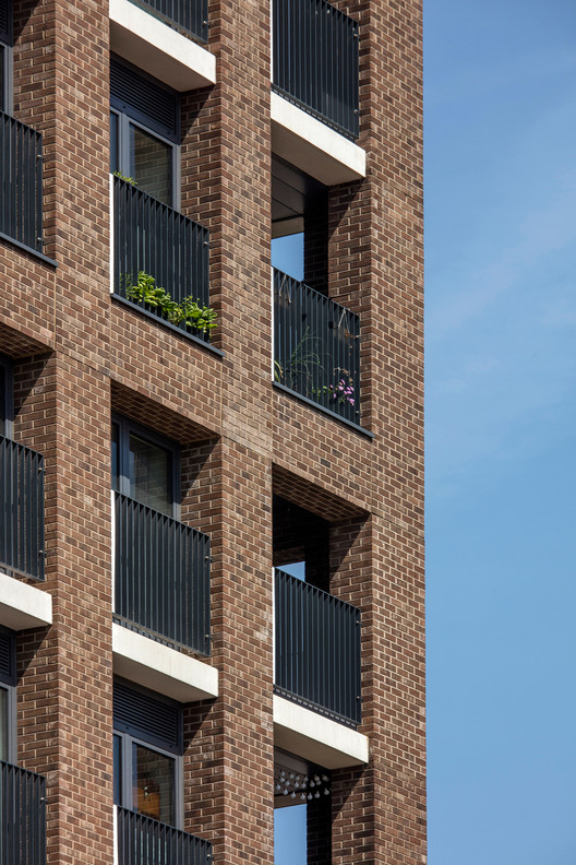 伦敦斯特拉特福德平流层住宅设计-40