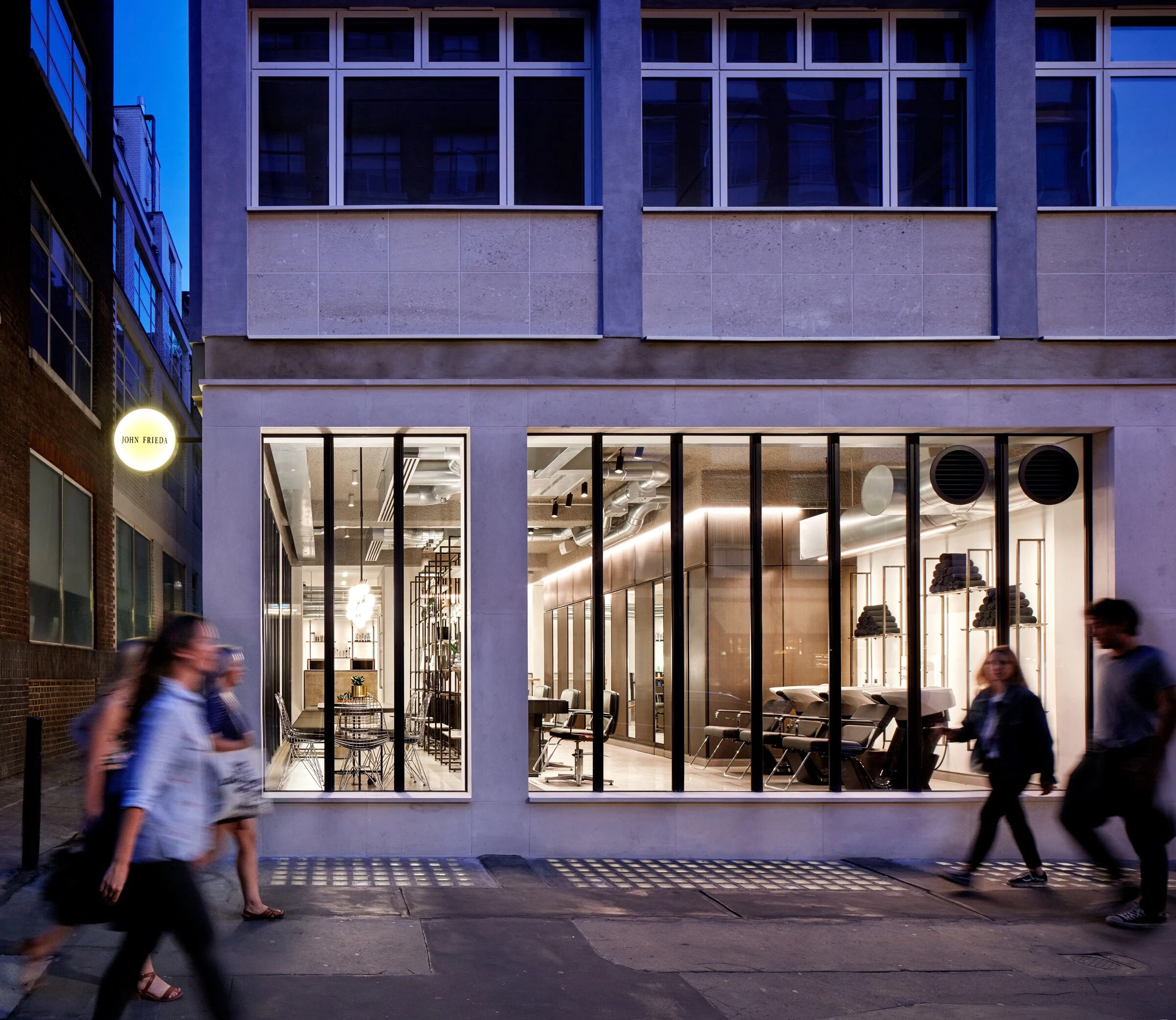 John Frieda 旗舰沙龙-16