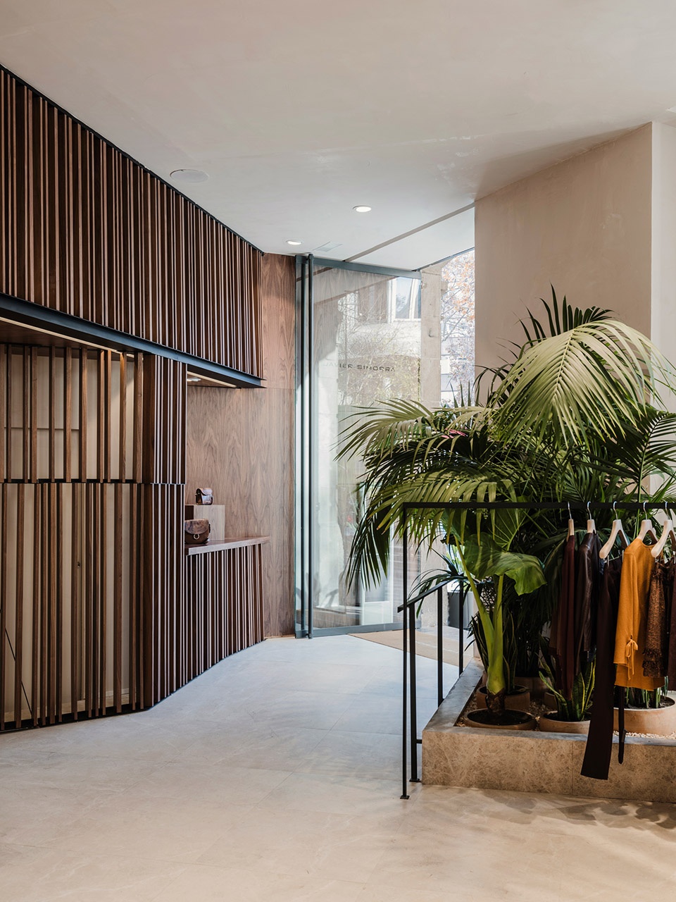 Javier Simorra 巴塞罗那旗舰店设计-14