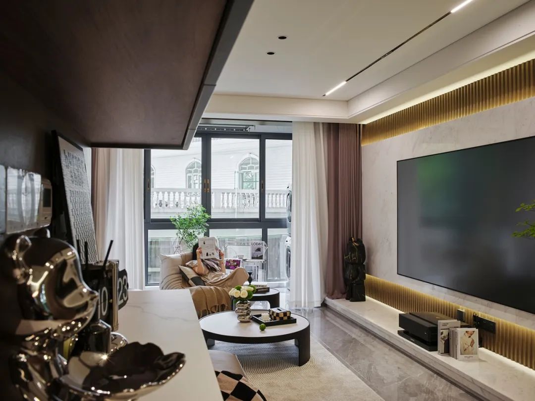 现代轻奢三居,打造都会女郎Kiko的理想家丨中国上海丨林时垚-32