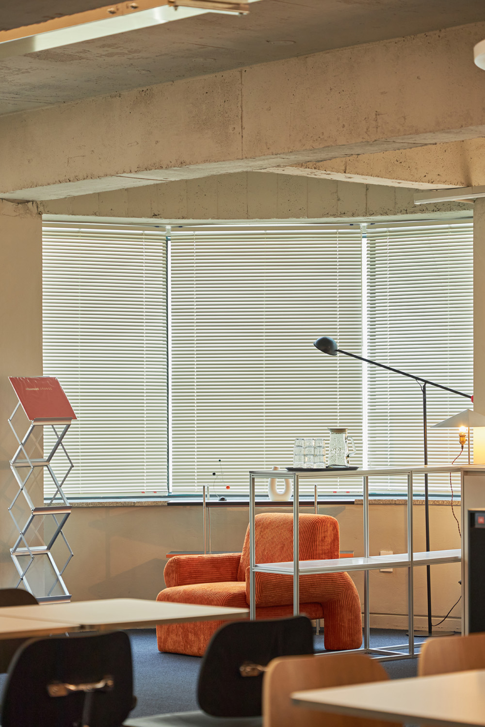 木质感卧室设计，打造温馨舒适空间-15