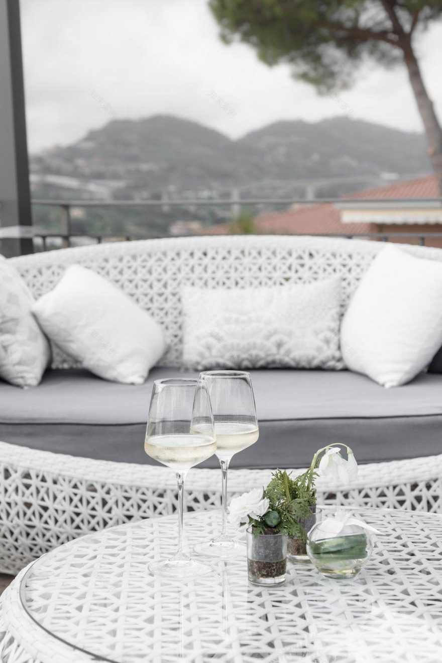 意大利 Bordighera 别墅,自然色彩的室内设计典范-9