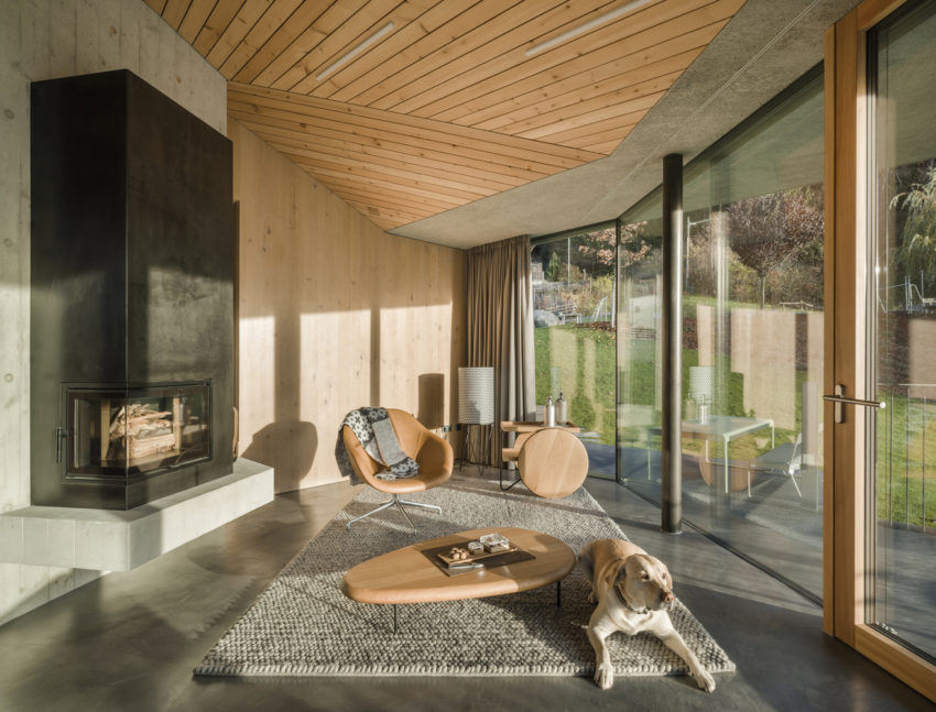 山上之屋(House On The Hill)-26