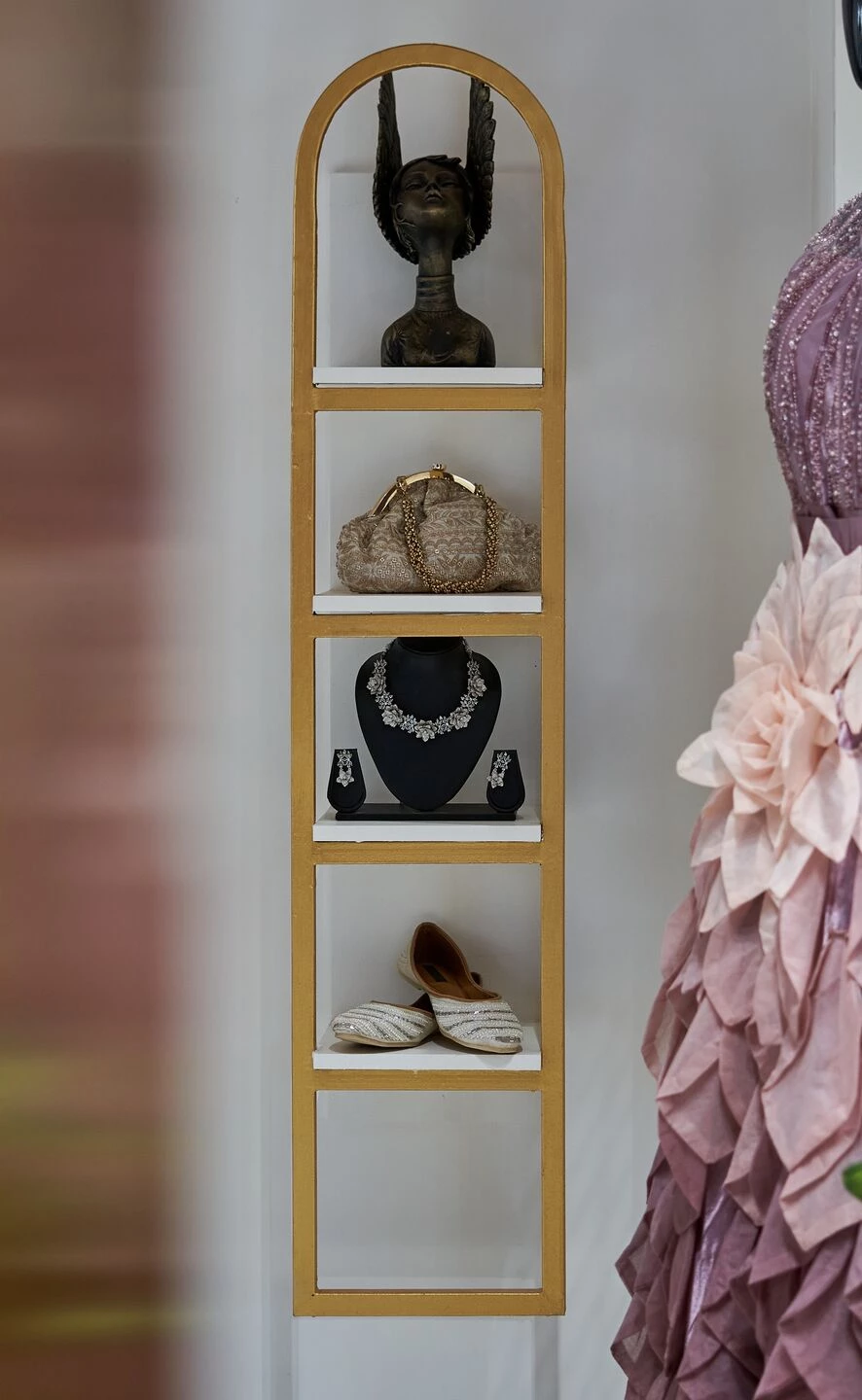 Reviving Elegance 时尚服装店室内设计丨印度丨Ingenious Studio-59