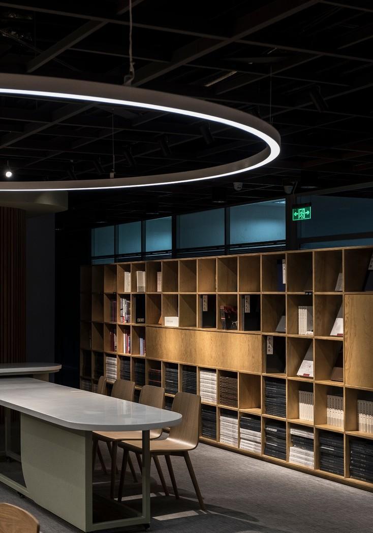 模糊边界,打造轻盈办公阅读空间-28