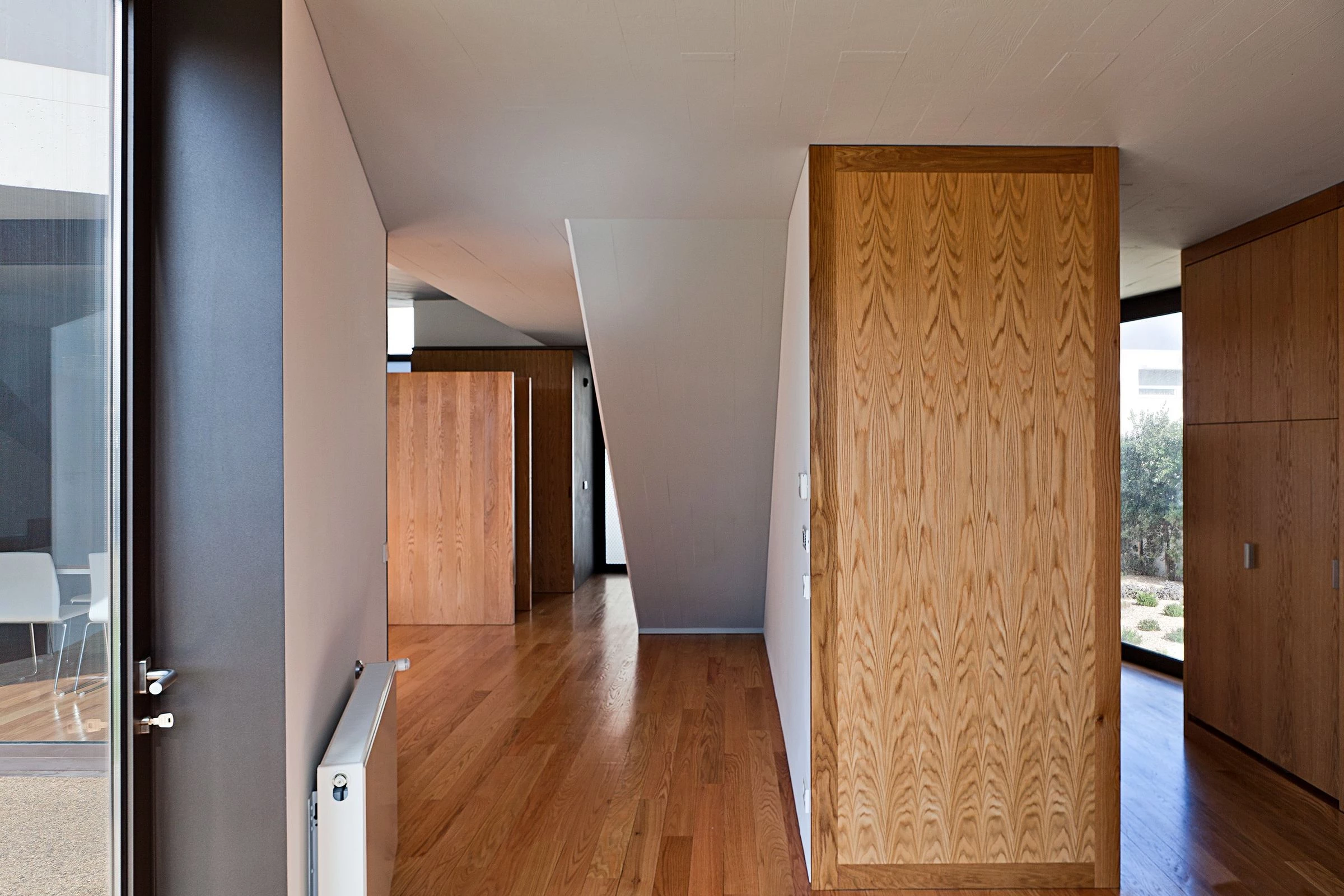 城市之家的现代解析 | 私密与公共的完美融合-20