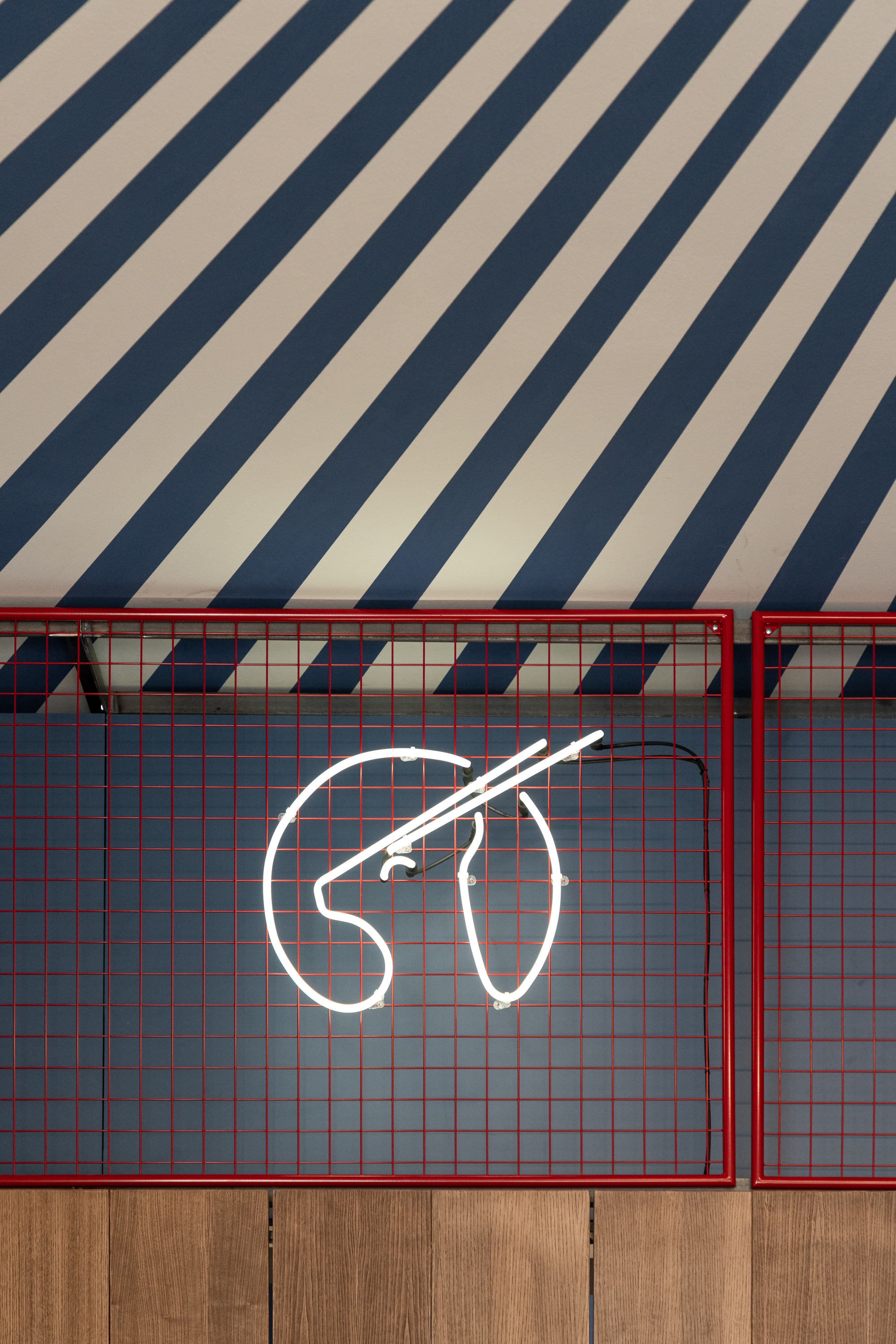 曼雅寿司和清酒居酒屋丨捷克丨JUNG Architekti-31