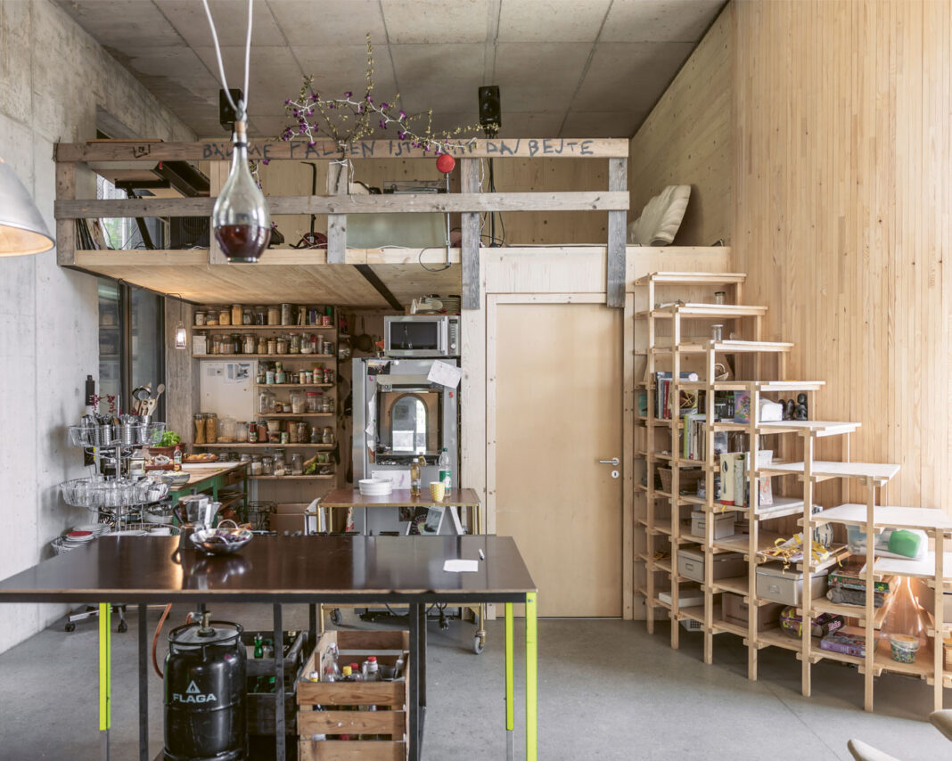 位于苏黎世海关大楼的大厅式住宅项目丨瑞士苏黎世丨Enzmann Fischer建筑事务所-0