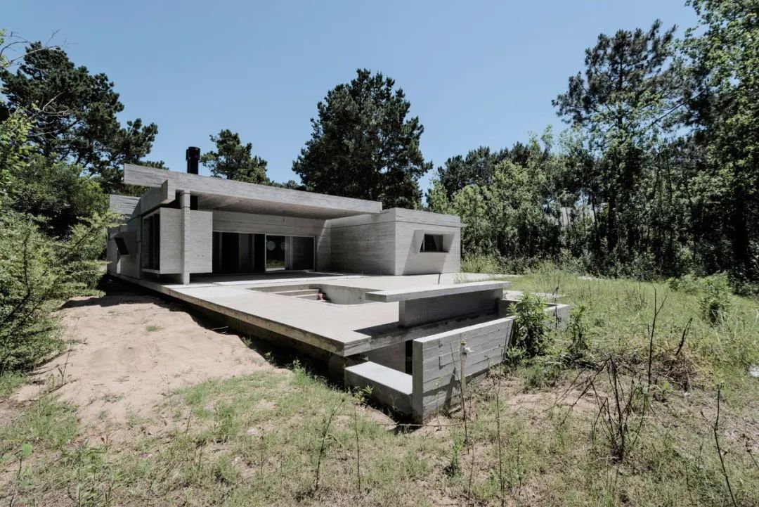 Galera 建筑工作室 | 光、空间与形式的平衡探索-13