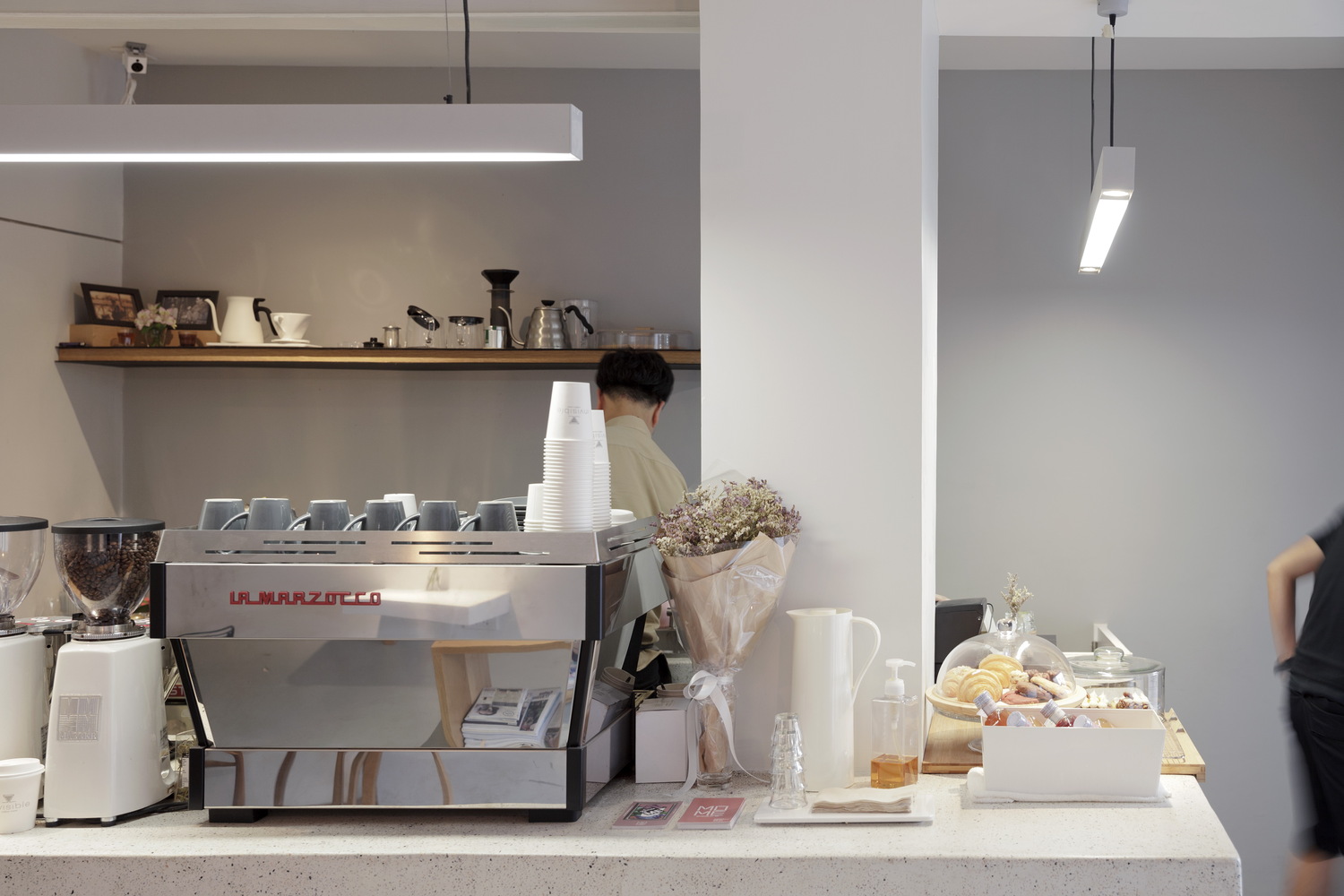 Invisible Coffee Room  I Like Design Studio-22