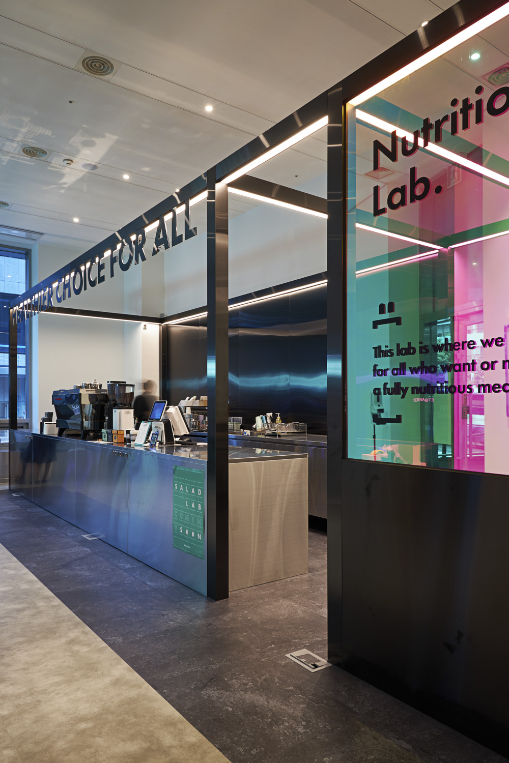 35 平米的感官盛宴 | 特拉巴比特的咖啡厅设计-9