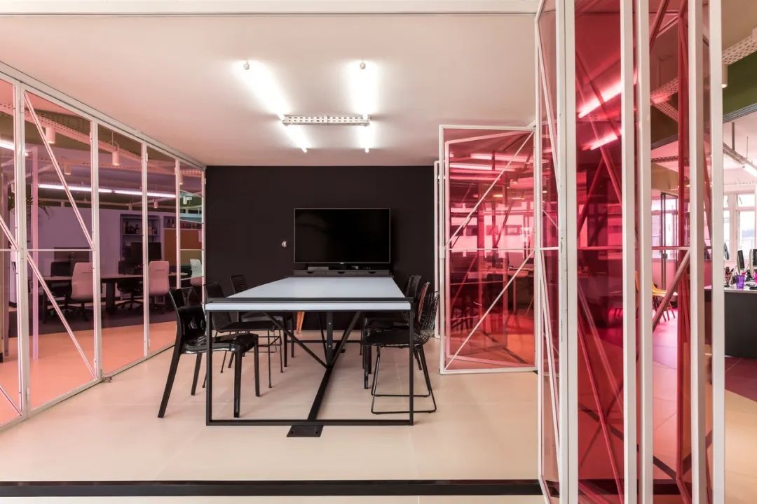 库里蒂巴市中心家庭办公室设计丨巴西丨摩卡建筑公司-2