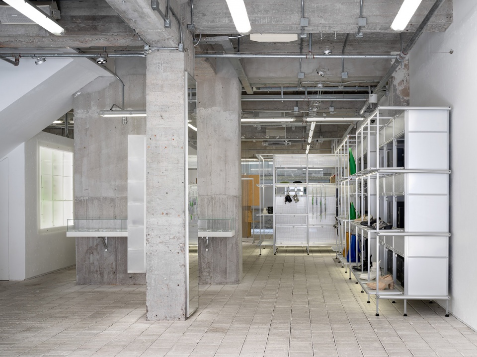 安福路 in the PARK 空间改造 | 简约工期下的多品牌集成店设计-32