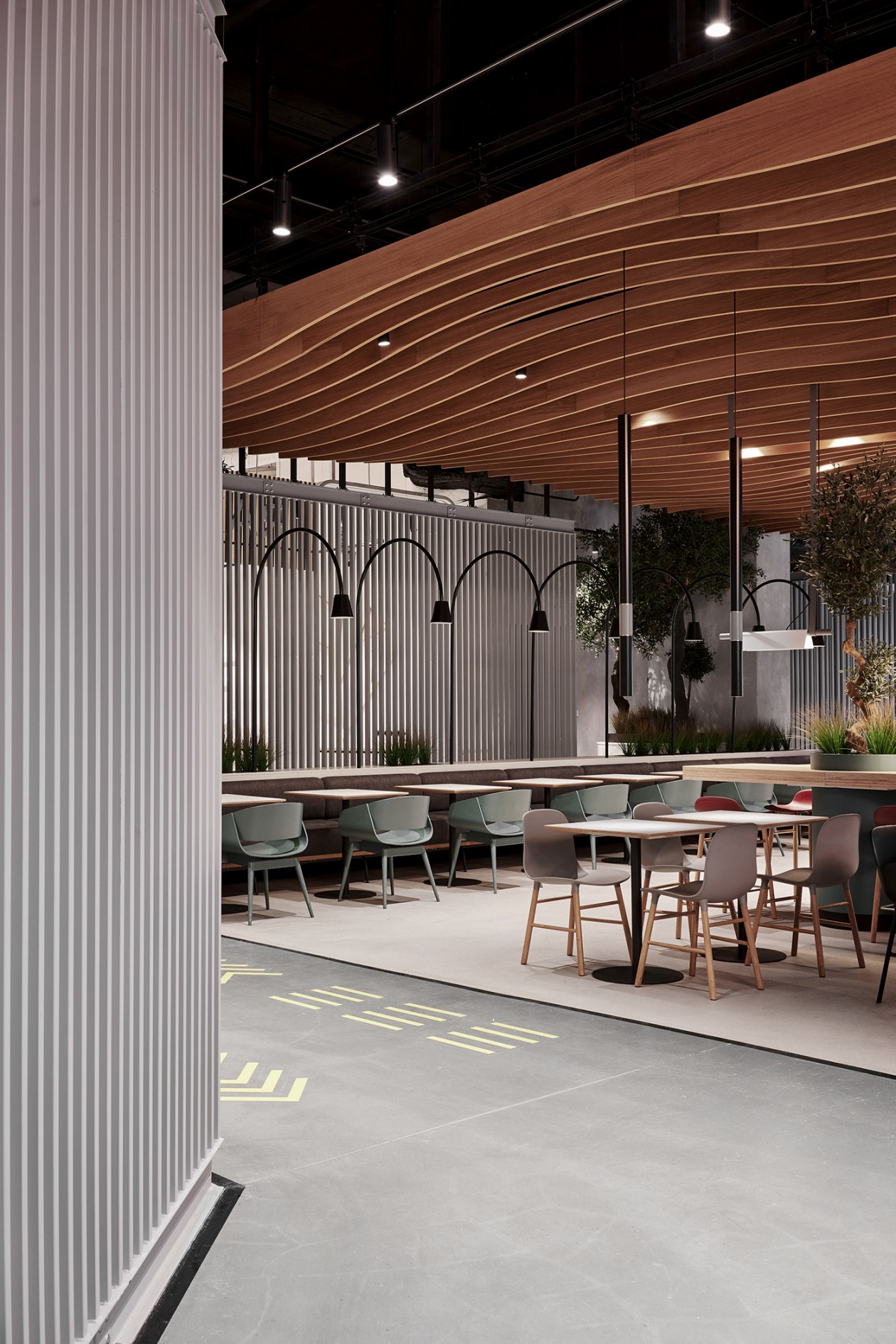 圣彼得堡最大的美食空间-21