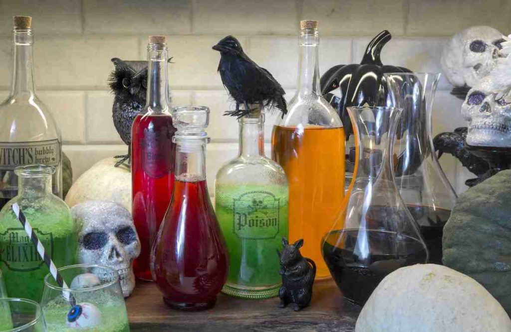 Halloween Entertaining with At Home in Arkansas - Tobi Fairley-5