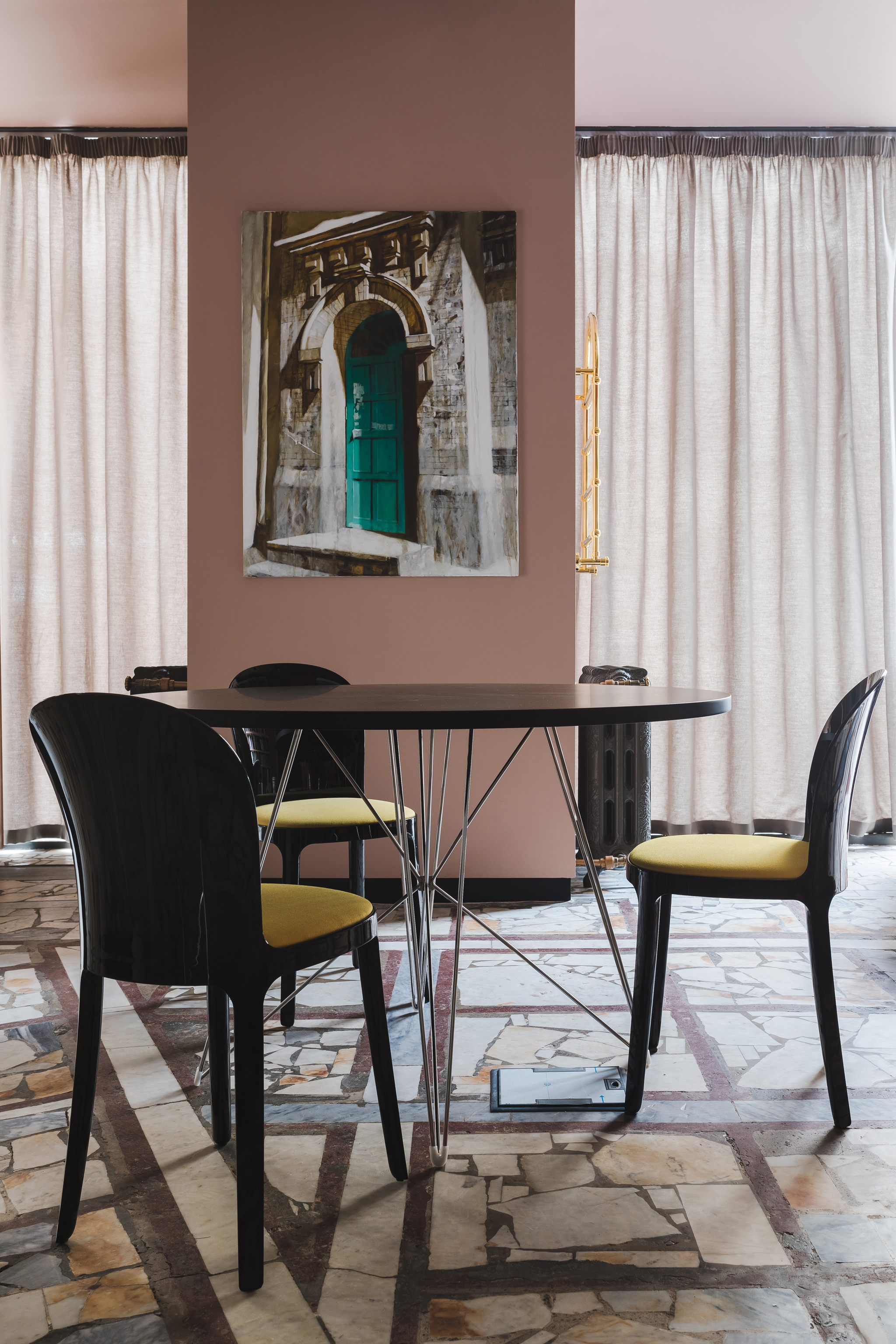 圣彼得堡的 AND28 设计空间——现代卫浴设计的艺术展示-20