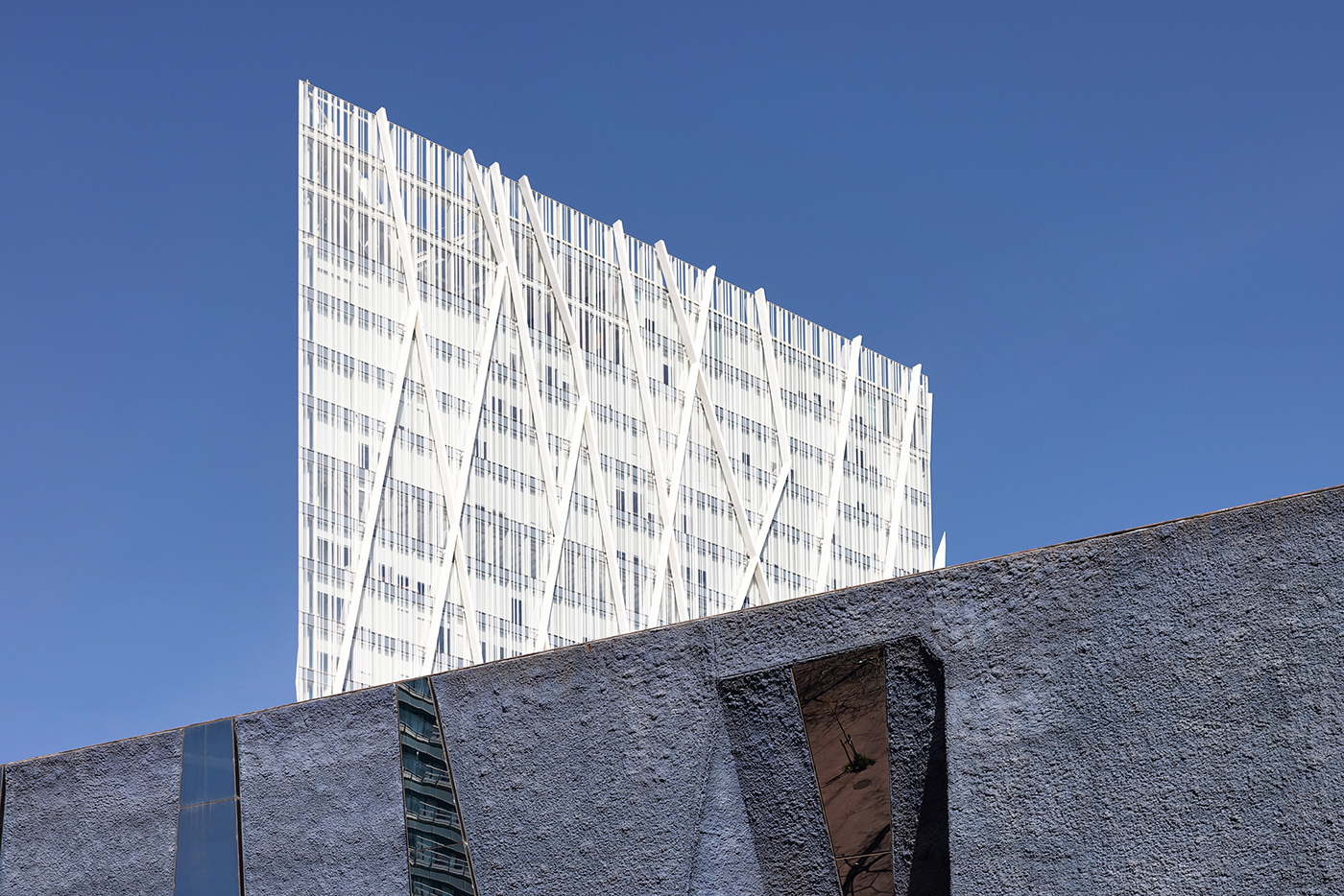 剧中人物七丨西班牙巴塞罗那丨多位设计师-16