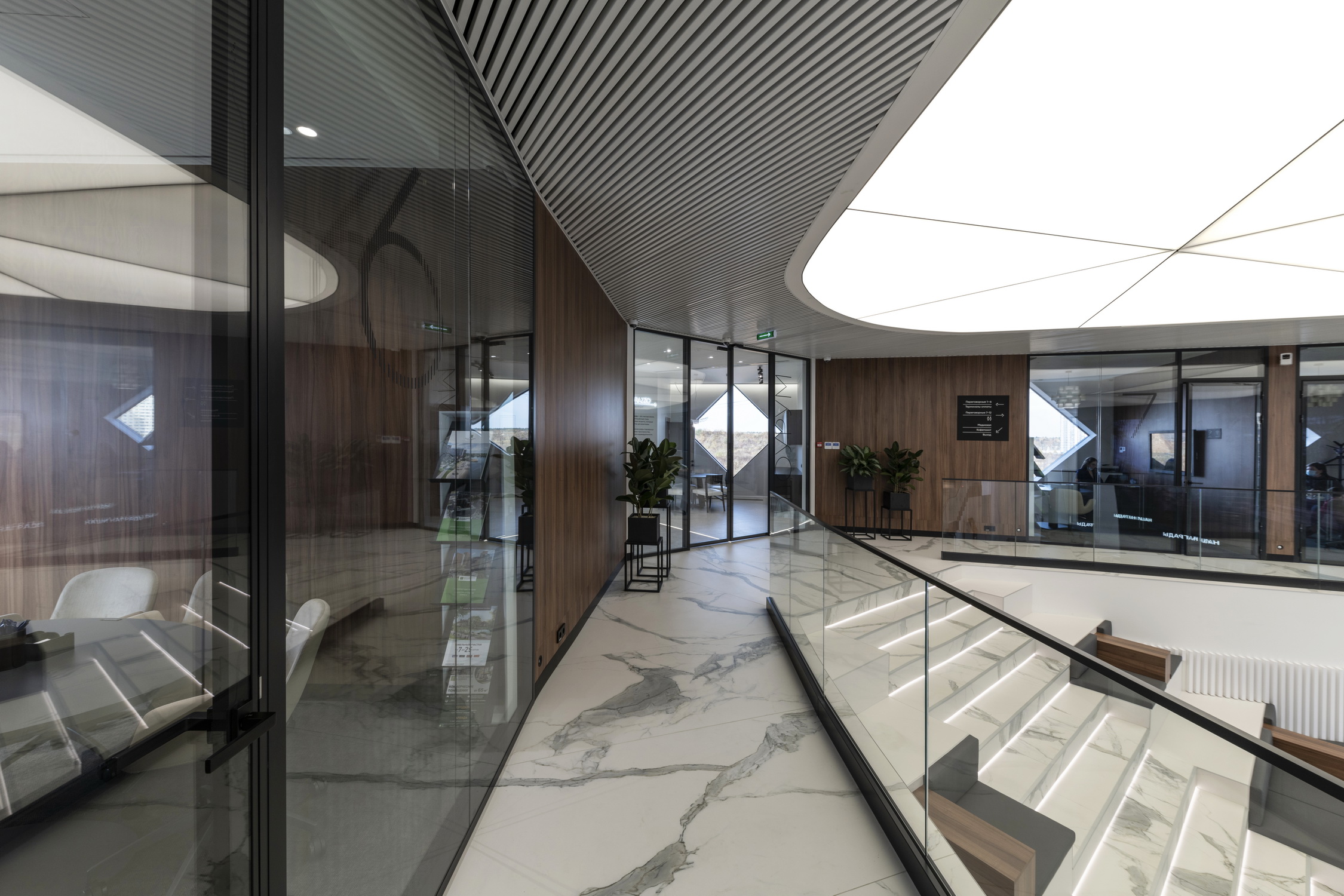 莫斯科"PEREDELKINO BLIZHNE"销售办公室-28