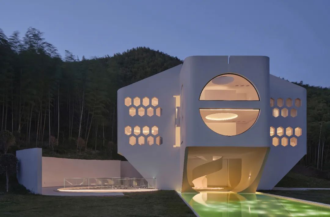 丁鹏文：莫干山的天外来物-荒序民宿丨中国湖州丨尔我空间设计研究室-38