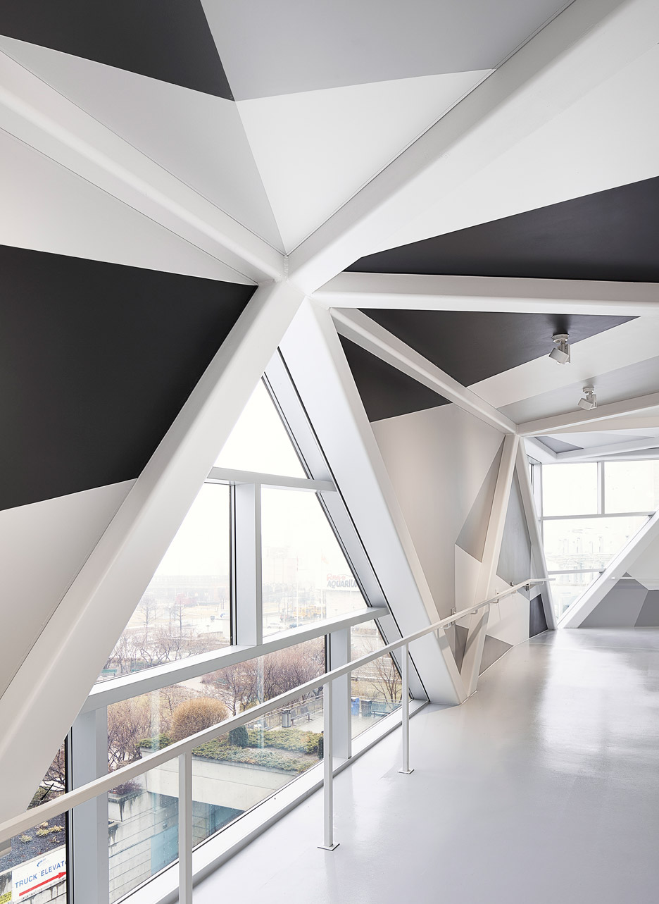 多伦多会议中心黑白桥-11