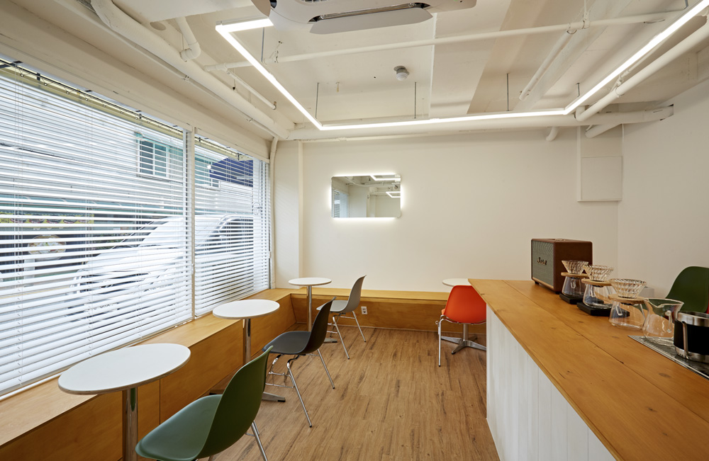 12 坪极简风咖啡厅，成本优化设计典范-4