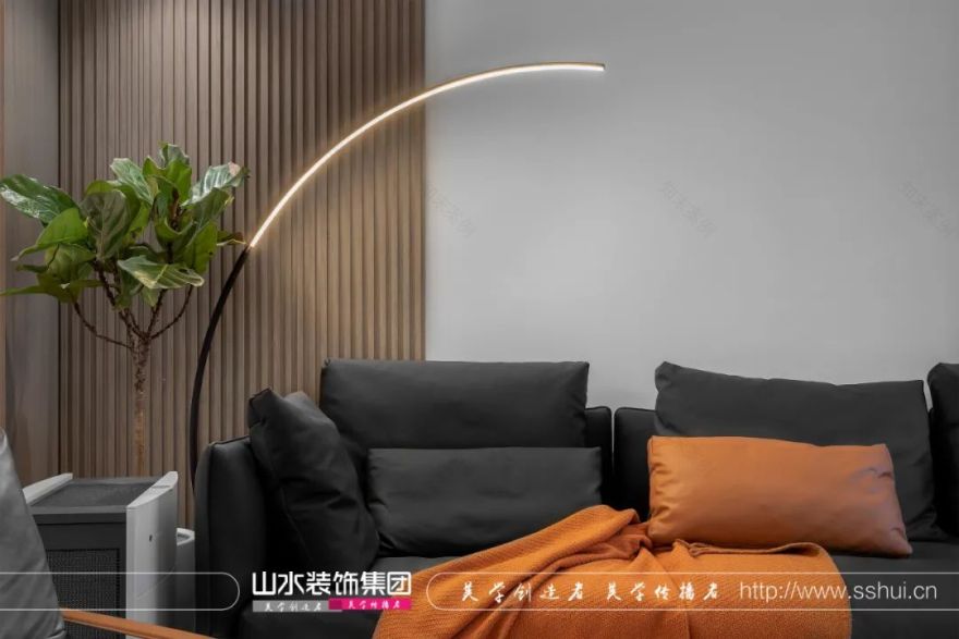 200 平复式住宅 · 现代简约与生活的热爱丨王雷-18