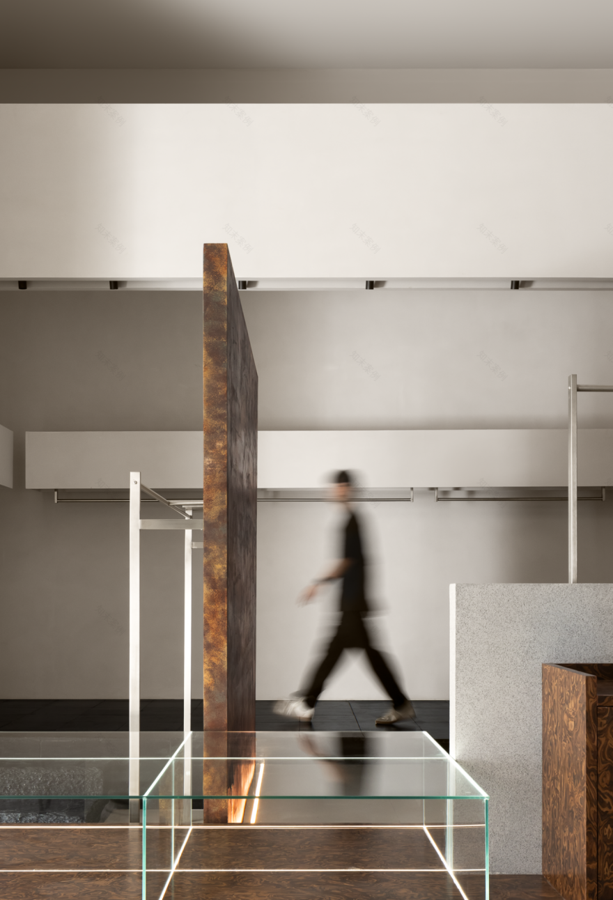 ANIN 女装品牌店丨中国广东丨陈浩鹏(深圳)室内设计有限公司-76