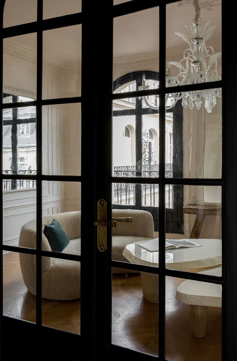 巴黎带有华丽历史细节的宏伟现代顶层公寓-18