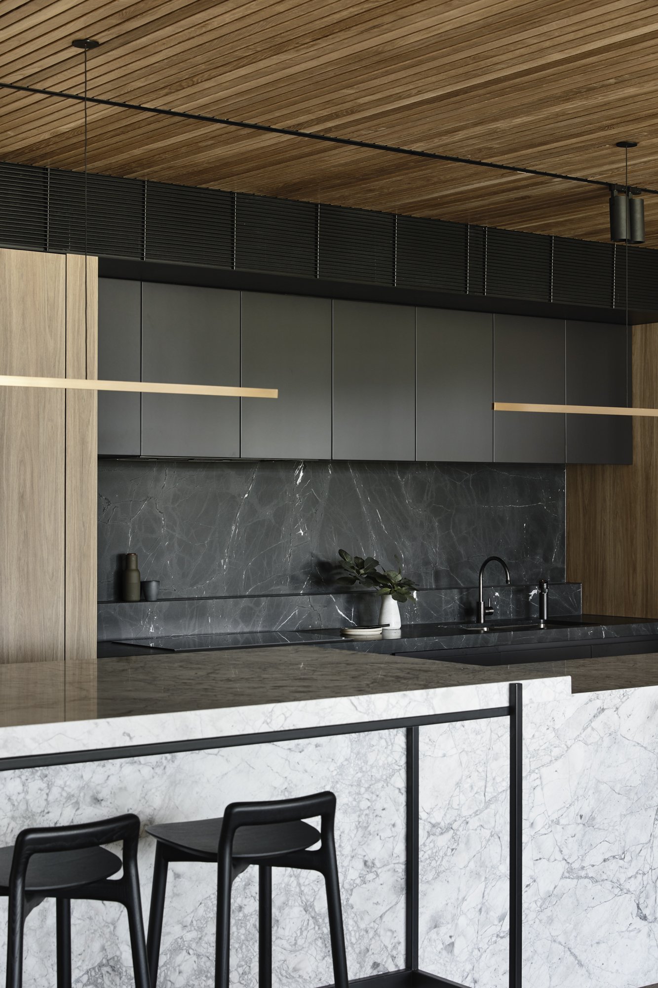 主岭别墅（注：House也可根据实际情况译为住宅府邸等，这里别墅较常用） -49