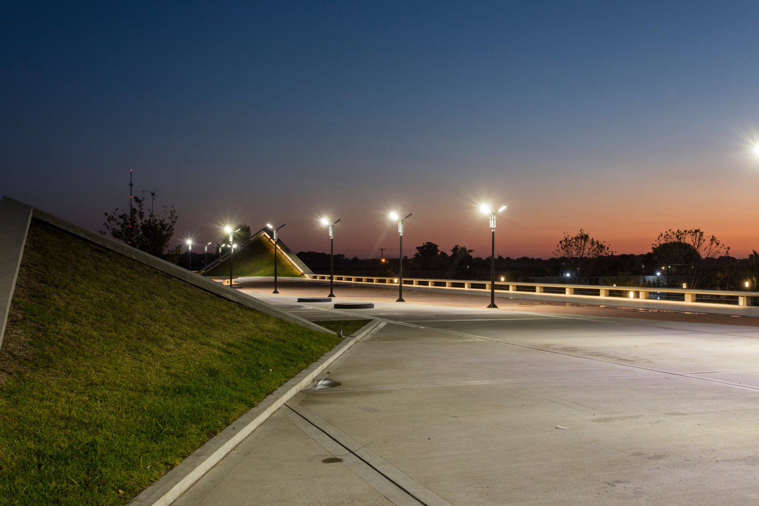 融合景观的圣克拉拉公园 Pavilion in Parque Santa Clara-52