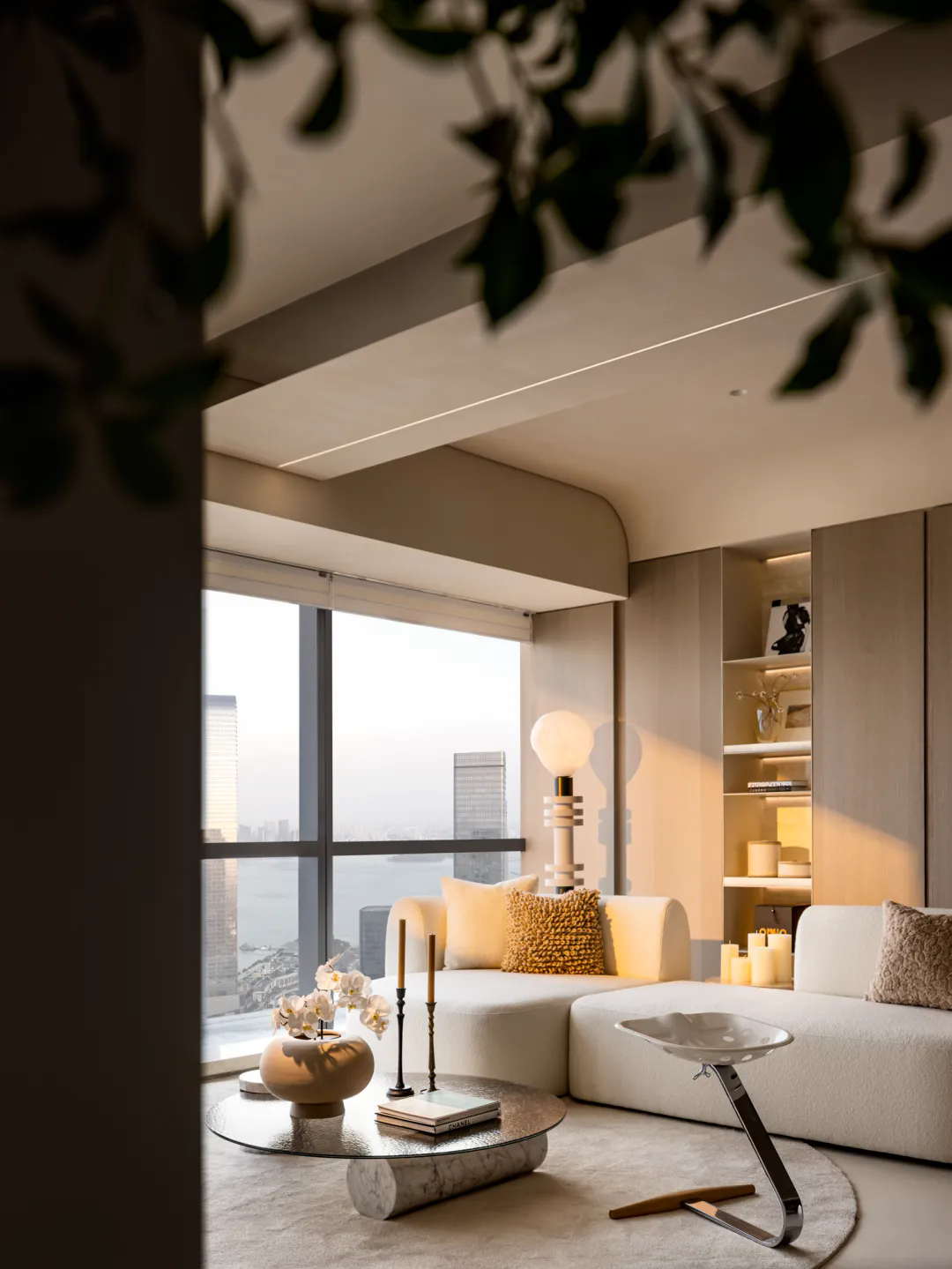 100㎡“静奢风”天际样板间设计，满满的高级感丨唐忠汉-1