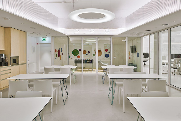 免费网站平台WIX办公室把古迹玩出新|Layout INBLUM-16