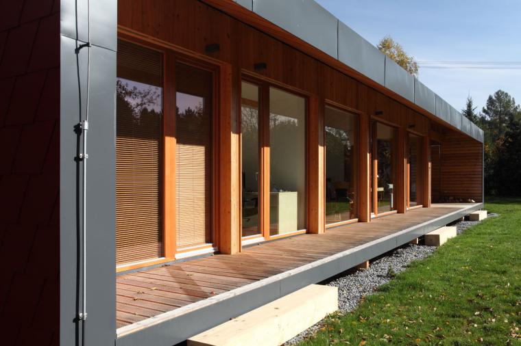 捷克 Ladvi 独栋家庭住宅 | “一栋住宅中的住宅”-18