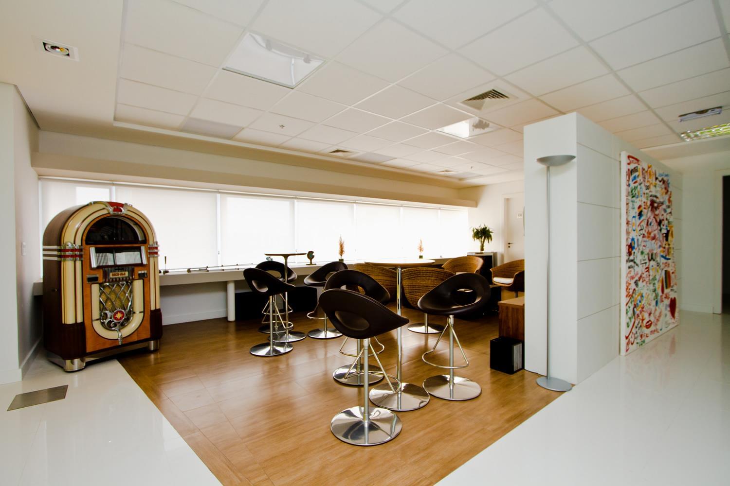 巴西 SP 市商业建筑设计 | 融入中国传统文化元素的办公空间-7