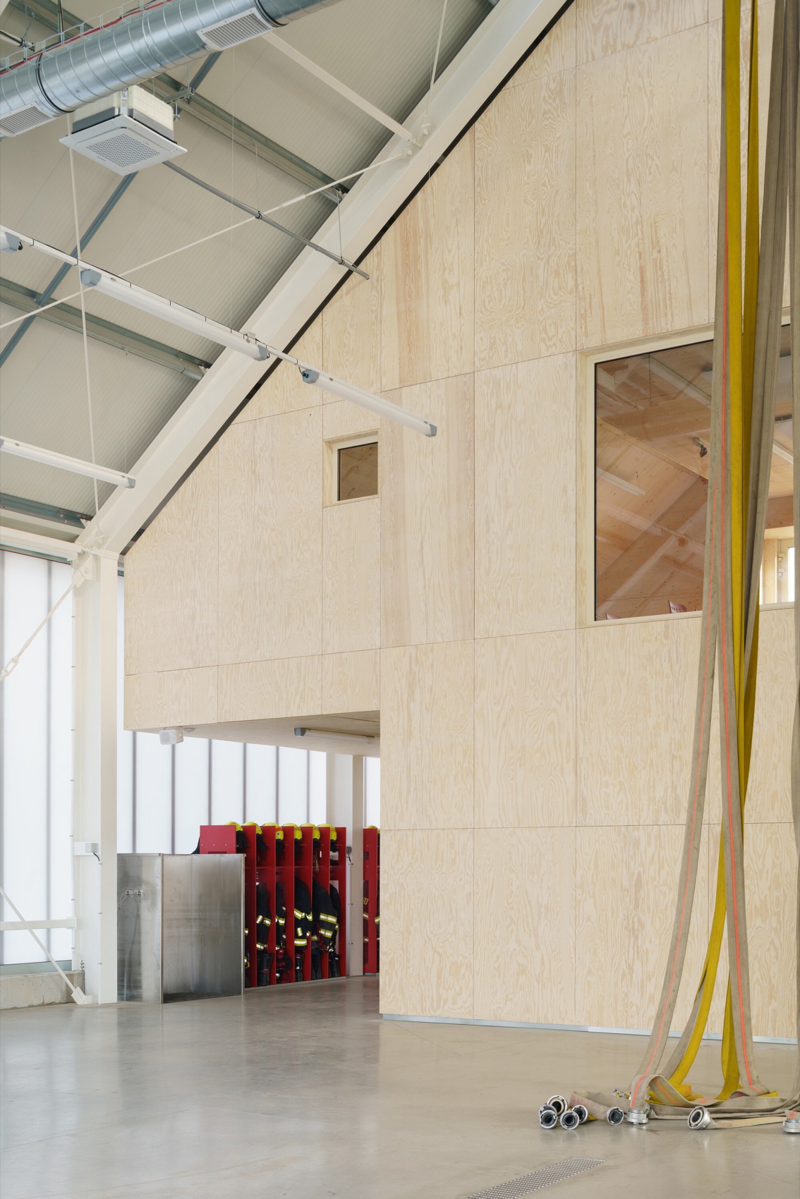 Jirčany 消防站丨捷克丨SOA architekti-29