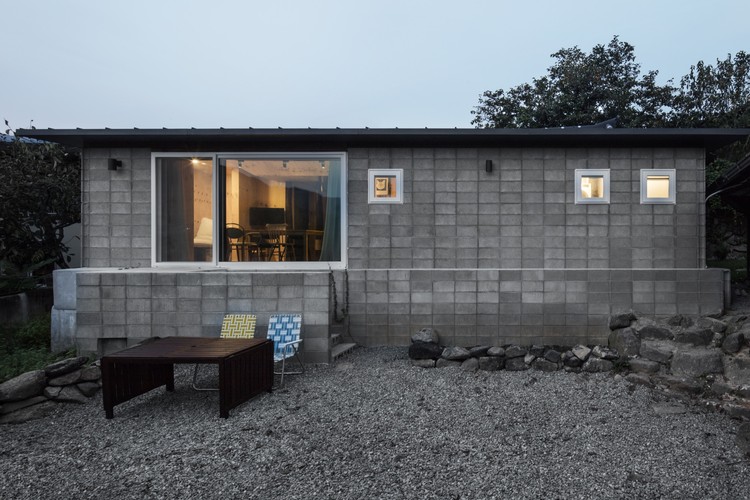 韩国乡村别墅的奇妙改造-9